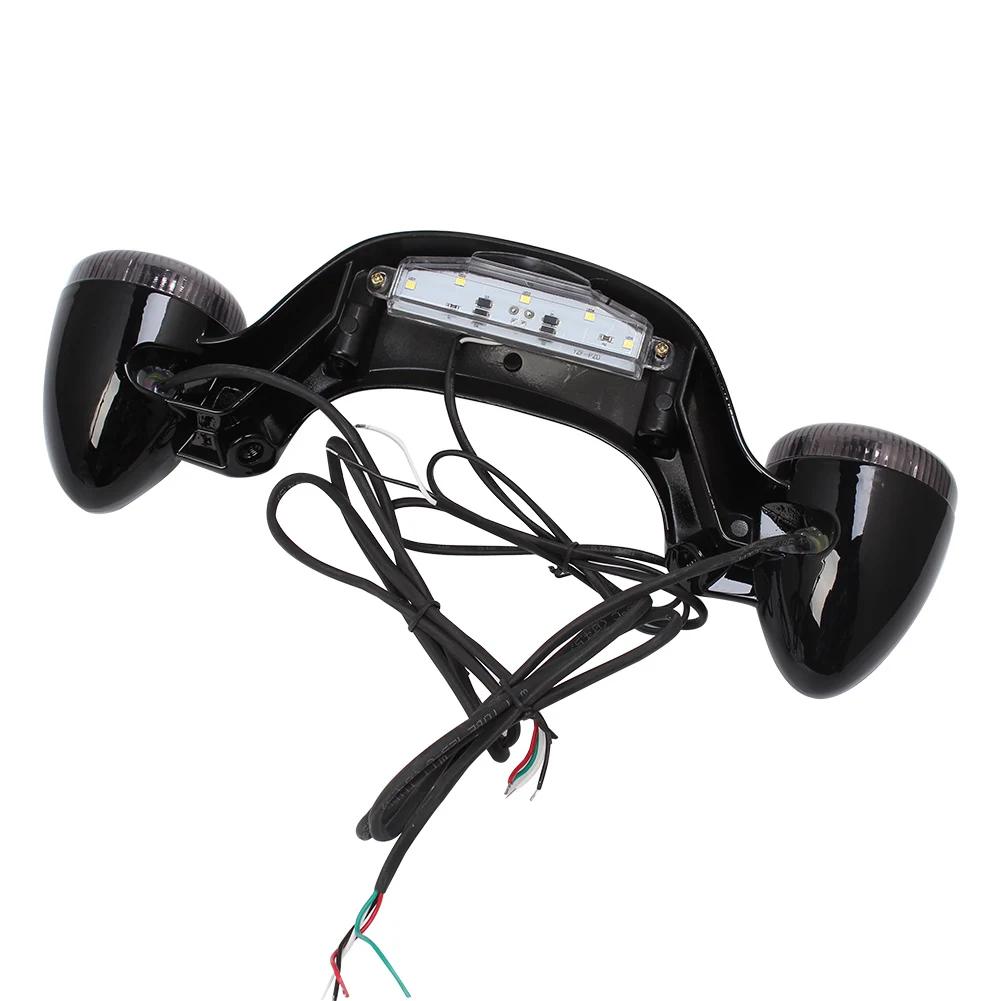 Clignotant arrière LED pour motos, barre lumineuse de stop, pour Harley Touring Street Road Glide CV