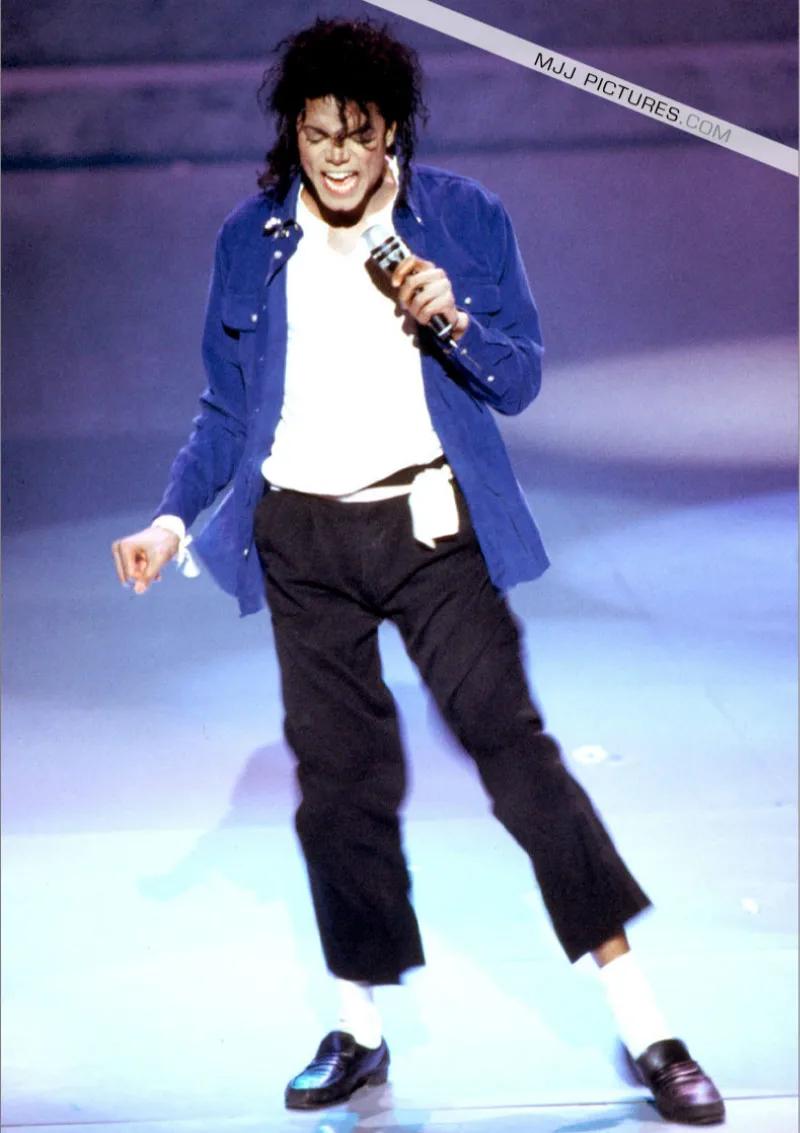 Show  MJ Michael Jackson, chemise bleue "the Way You Make Me", Collection Proformance
