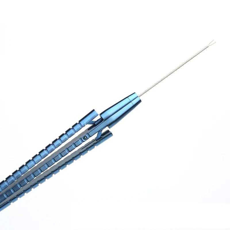Appareil de microchirurgie ophtalmique, capsule rétinienne, pince intraoculaire