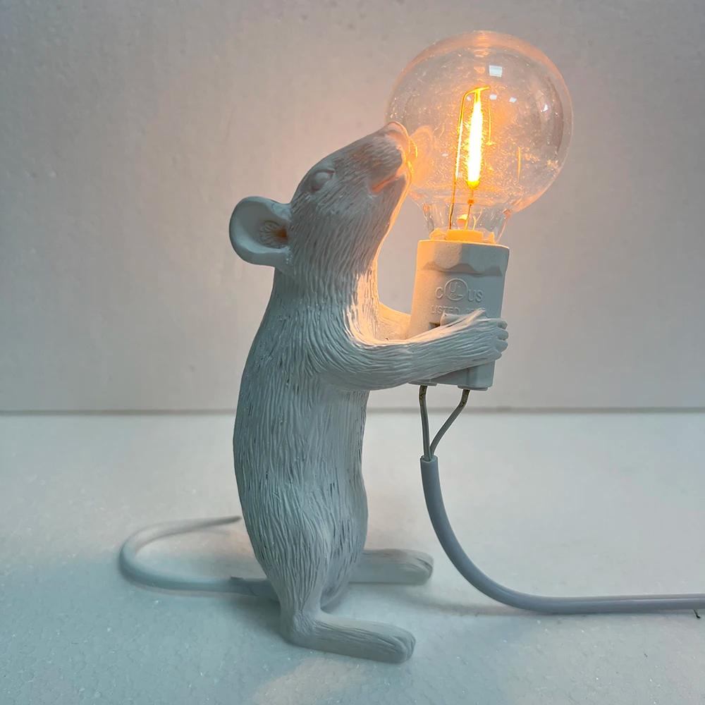 Lampe de Table LED en résine moderne, Design souris chat écureuil, veilleuse de bureau pour la décor