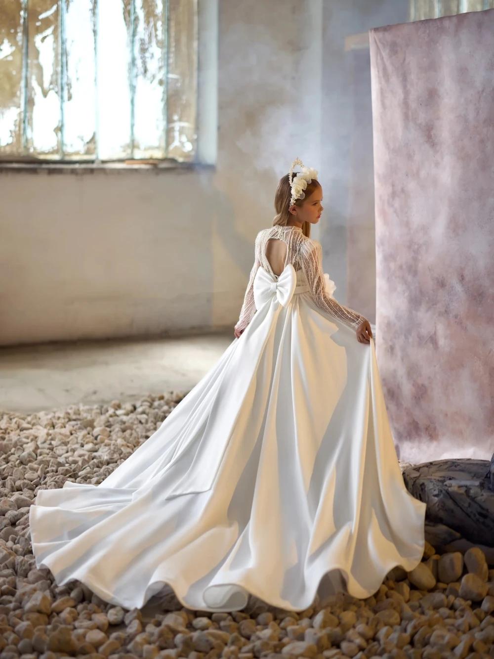 Robe de princesse longue en Satin pour filles, tenue de princesse à paillettes et perles, avec fleur