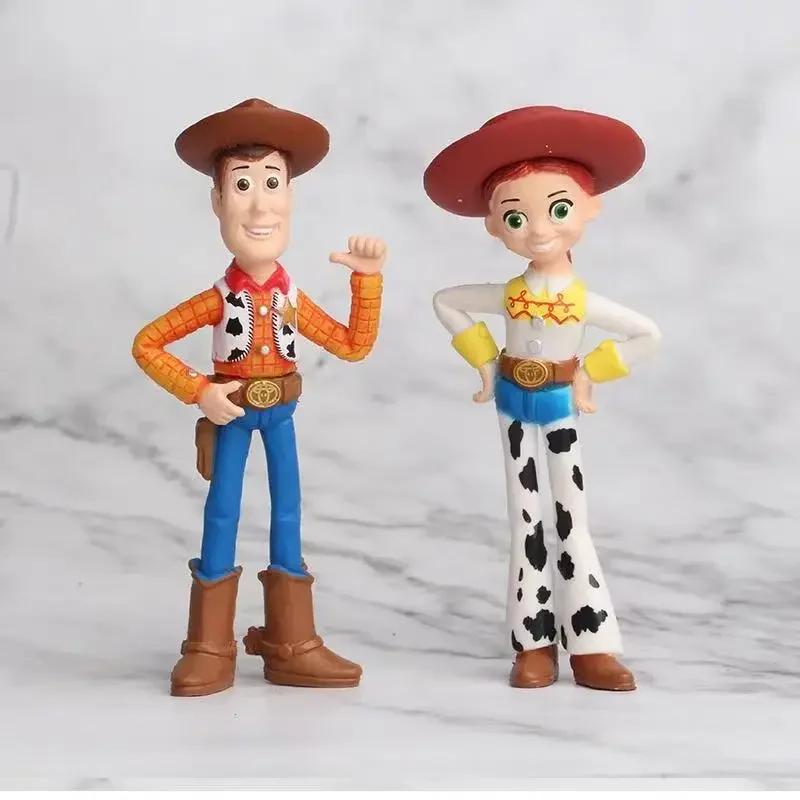 Hot 7 pièces/ensemble Toy Story 4 figurines jouets Woody Jessie Buzz l'éclair Forky cochon ours Figu