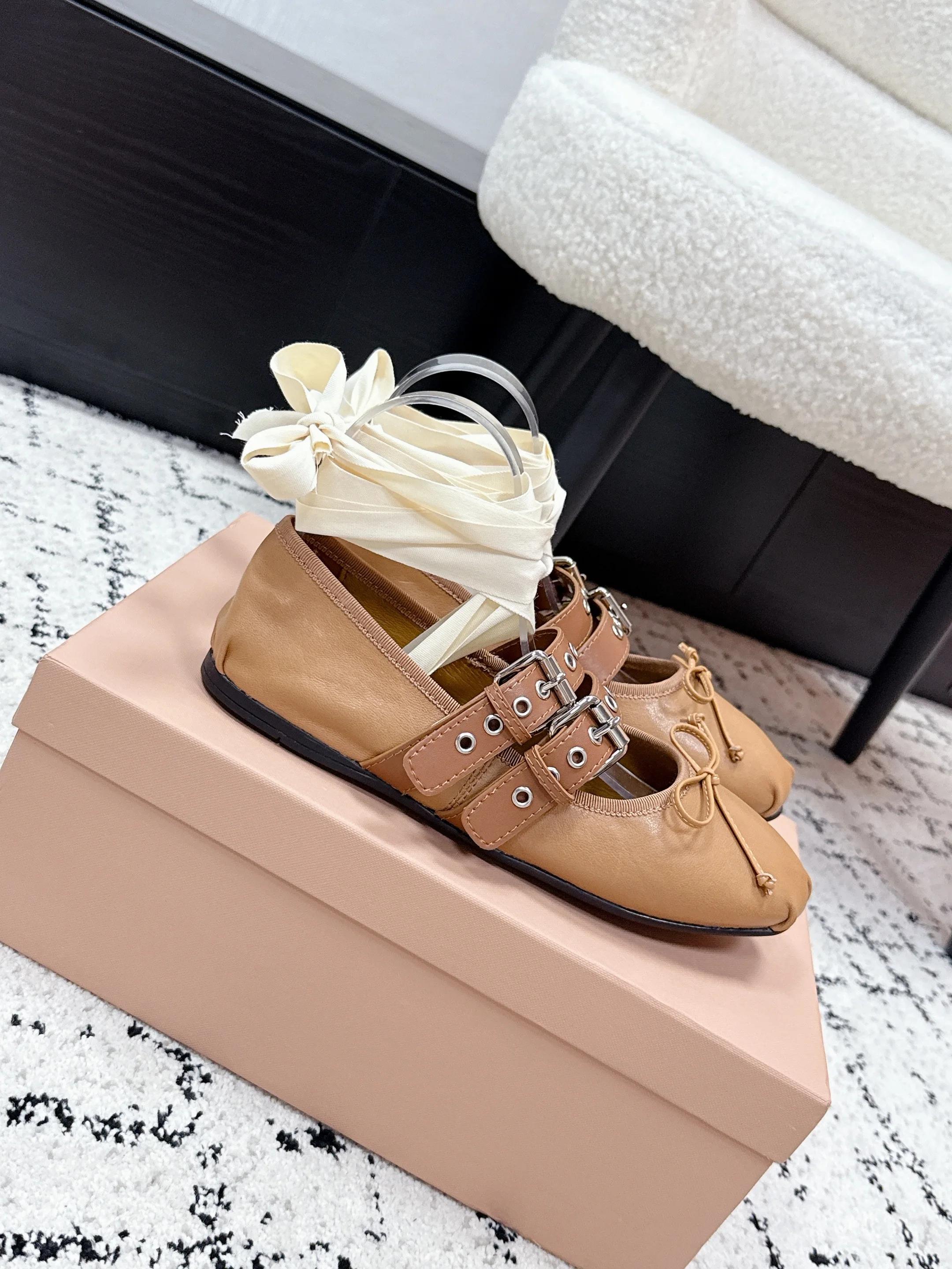 Ballerines de créateur pour femmes en cuir d'agneau, bout rond, style Mary Jane, meilleure qualité, 