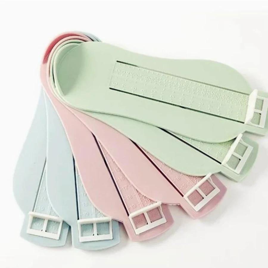 Règle de pied pour bébé, dispositif de mesure de la longueur du pied pour enfants, calculatrice de c