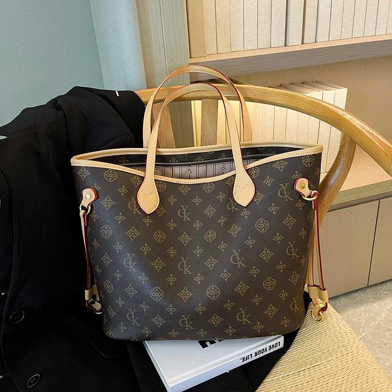 Sac à langer grande capacité attrayant pour femme, sac à dos polyvalent, élégant, chic et intemporel