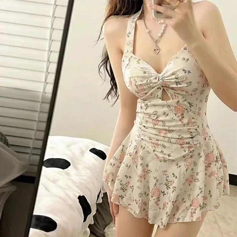Femmes col suspendu doux mignon maillots de bain Sexy une pièce vêtements de plage maillot de bain r