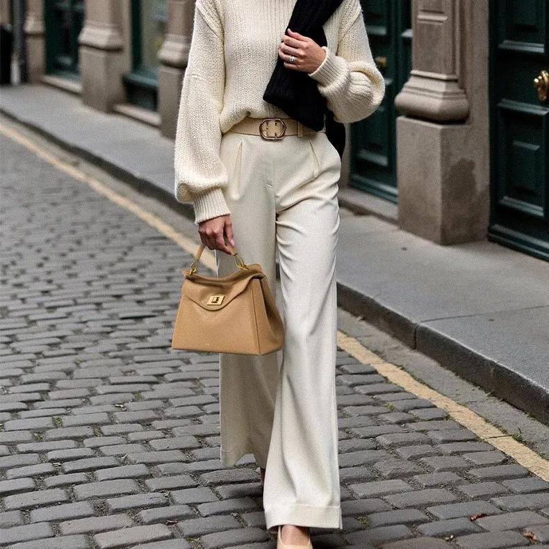 Sac à main 2026 Lock Bag New Lucia, sac bandoulière, sac de luxe léger et polyvalent pour femme