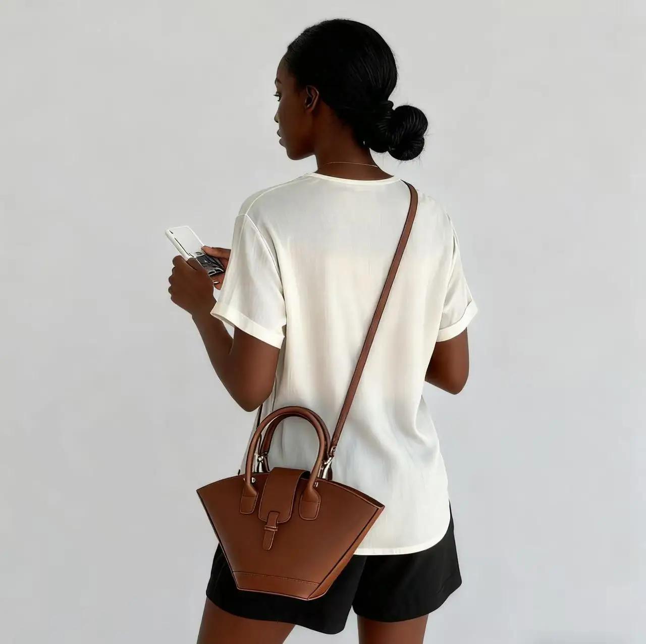 Sac à langer en cuir élégant et décontracté pour femme, grande capacité, texturé, style rétro origin