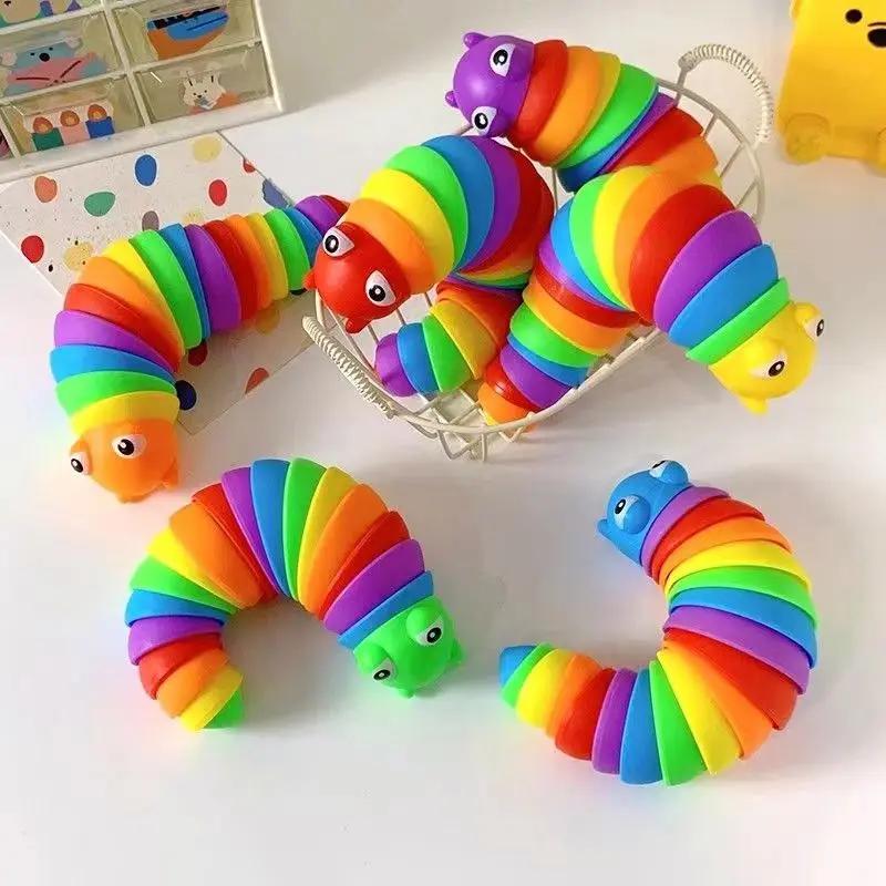 Jouet 3D Slug Fidget coloré, jouet d'escargot articulé, Flexible, soulagement de tous âges, jouets s
