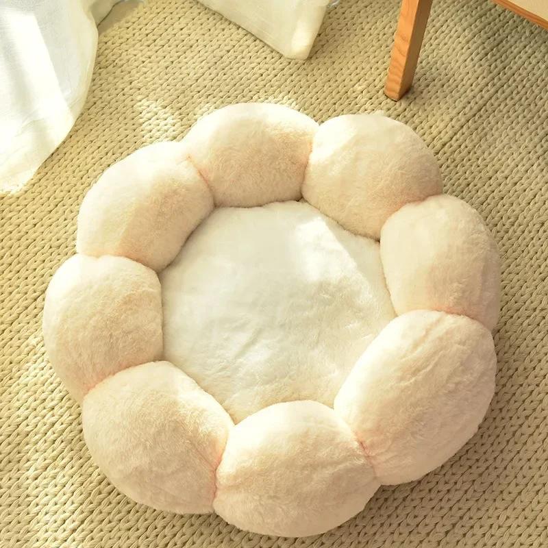 Lit pour animaux de compagnie confortable en forme de fleur unique pour une utilisation intérieure e