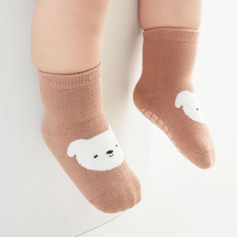 6 paires de chaussettes antidérapantes pour enfants, chaussettes de sol confortables à motif de rena
