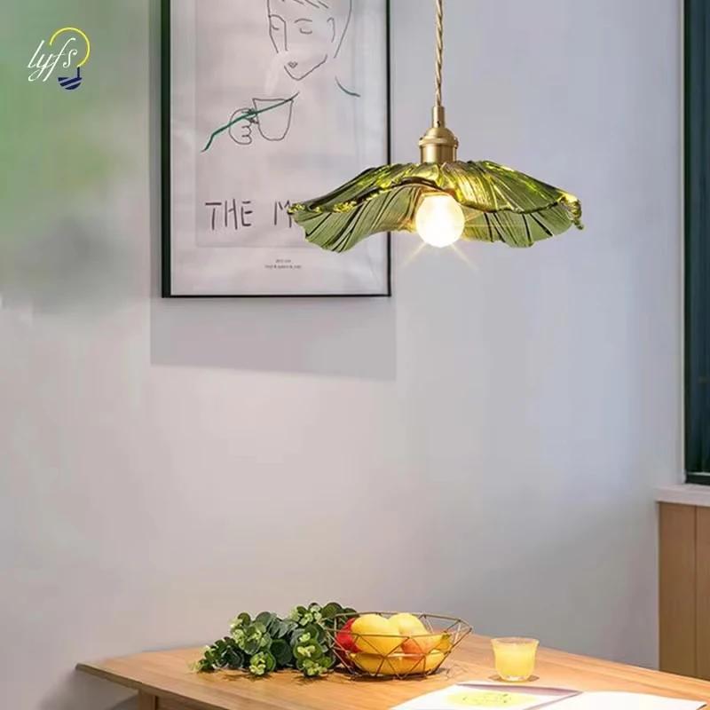 Lampe Suspendue Vintage en Verre à Fleurs, Luminaire Décoratif d'Nik, Idéal pour un Salon, une Chamb