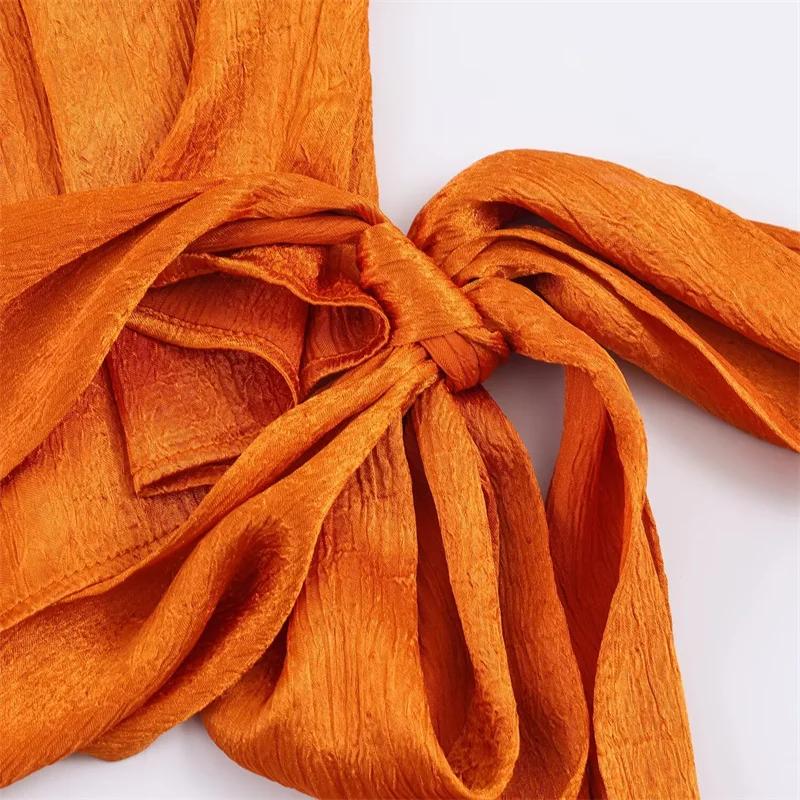 Haut pour femme Nouvelle Collection Printemps 2026 Orange Sans Manches Texture Satinée Longue Tresse