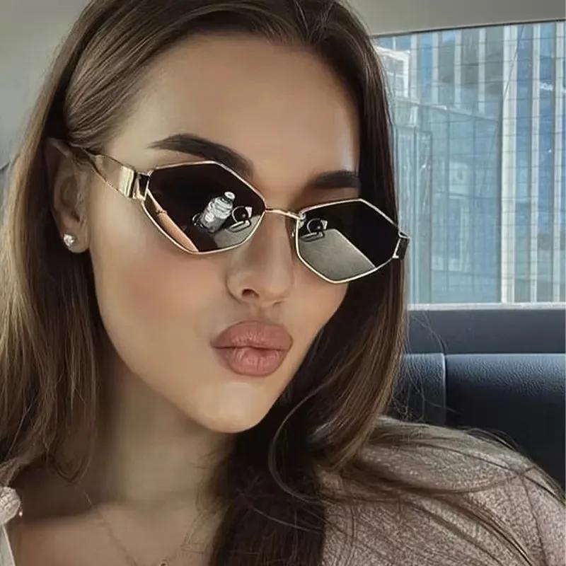 Mode polygonale femmes lunettes de soleil 2025 Vintage marque losange dames lunettes de soleil nuanc