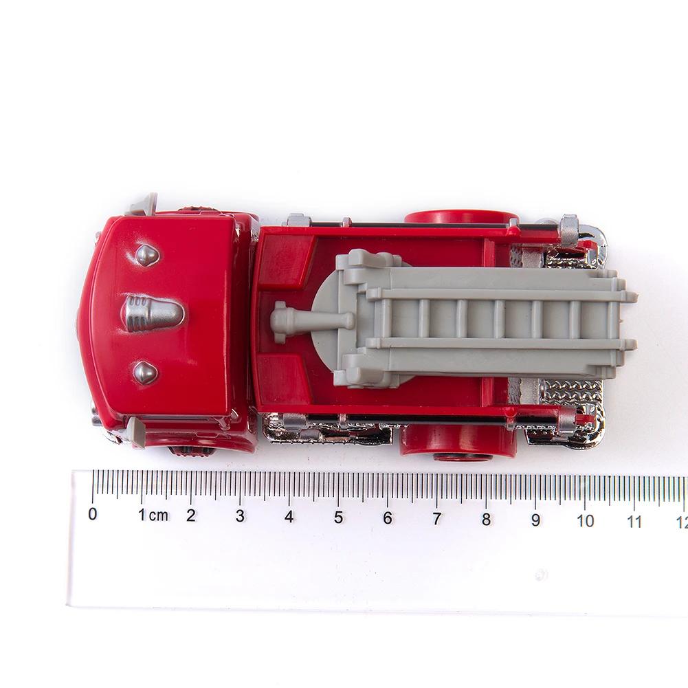 Voitures Disney Pixar voitures foudre McQueen rhapsody matador bulldozer camion Mater moissonneuse 1