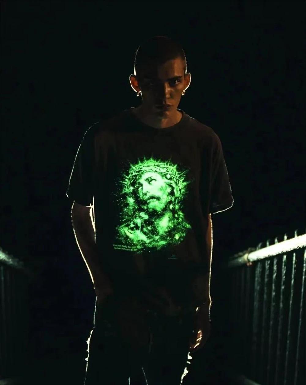 Saint jésus veilleuse Destruction en détresse imprimé à manches courtes T-shirt hommes femmes T peti