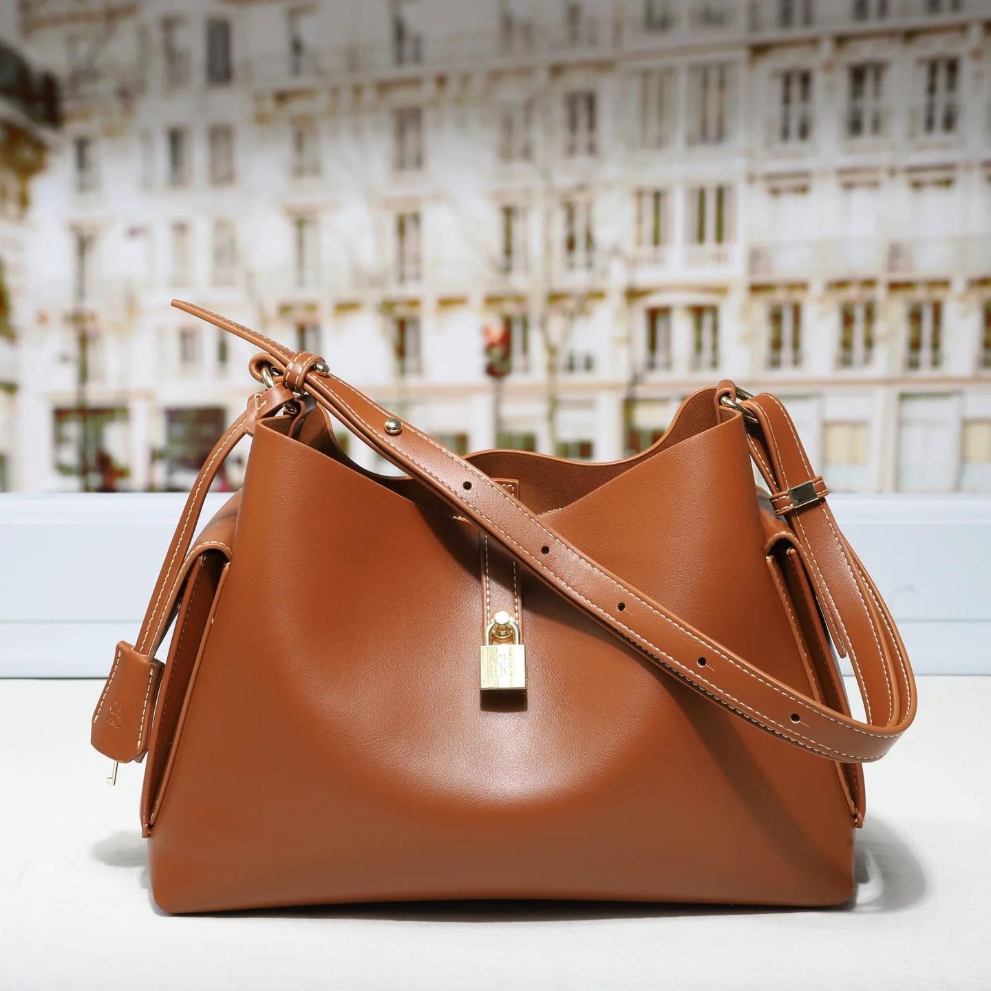 Nouvel Arrivage 2026 – Sac Fourre-tout Femme Tendance pour le Quotidien, Design Luxe Léger, Grande C