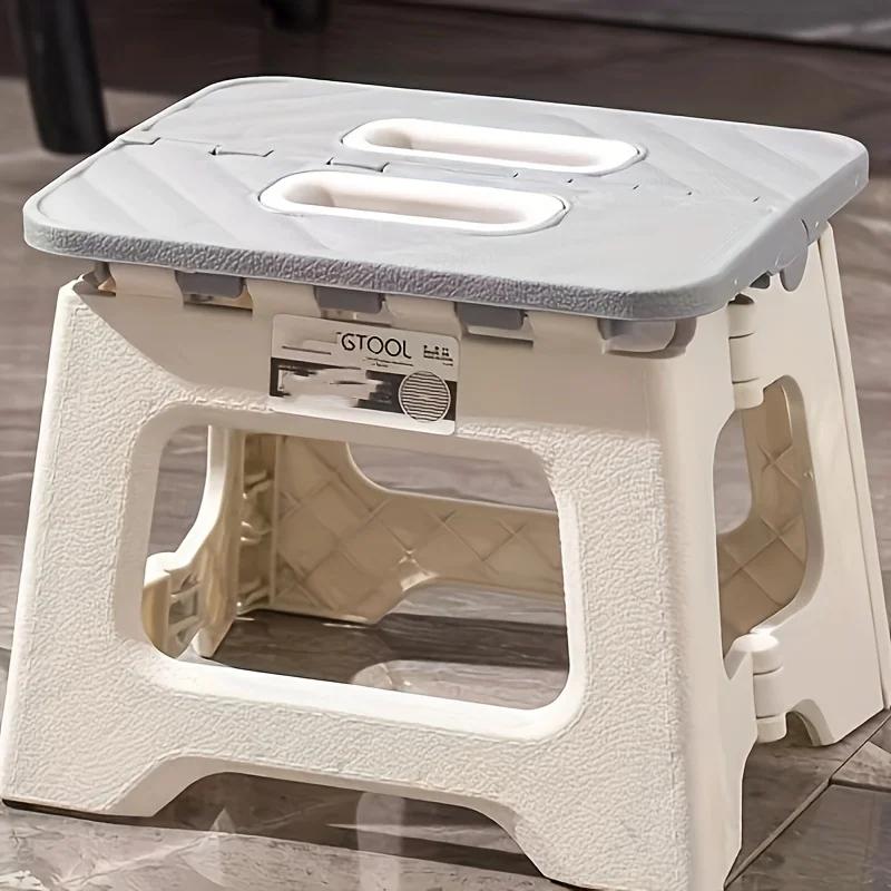 Tabouret pliant portable en plastique gris, 1 pièce, compact, polyvalent pour le camping, la pêche, 