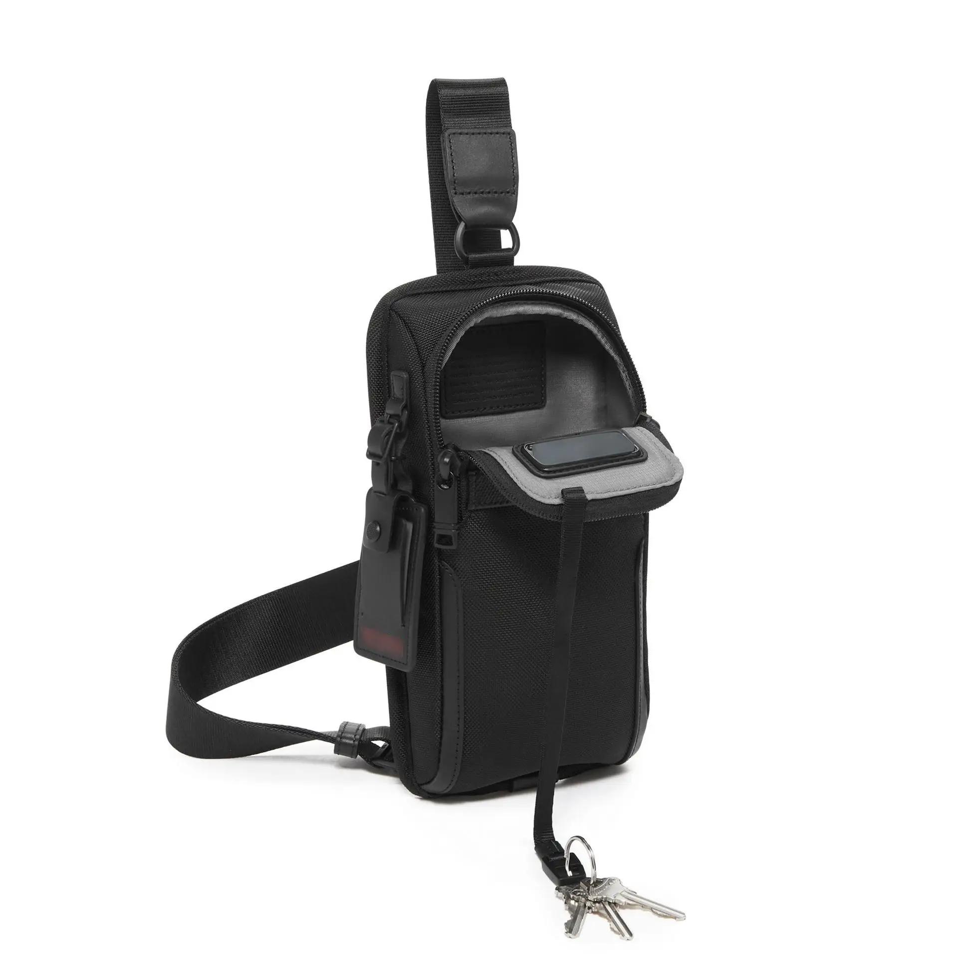 Sac à bandoulière pour hommes, sac de poitrine en nylon durable, multi-poches, sac de voyage d'affai