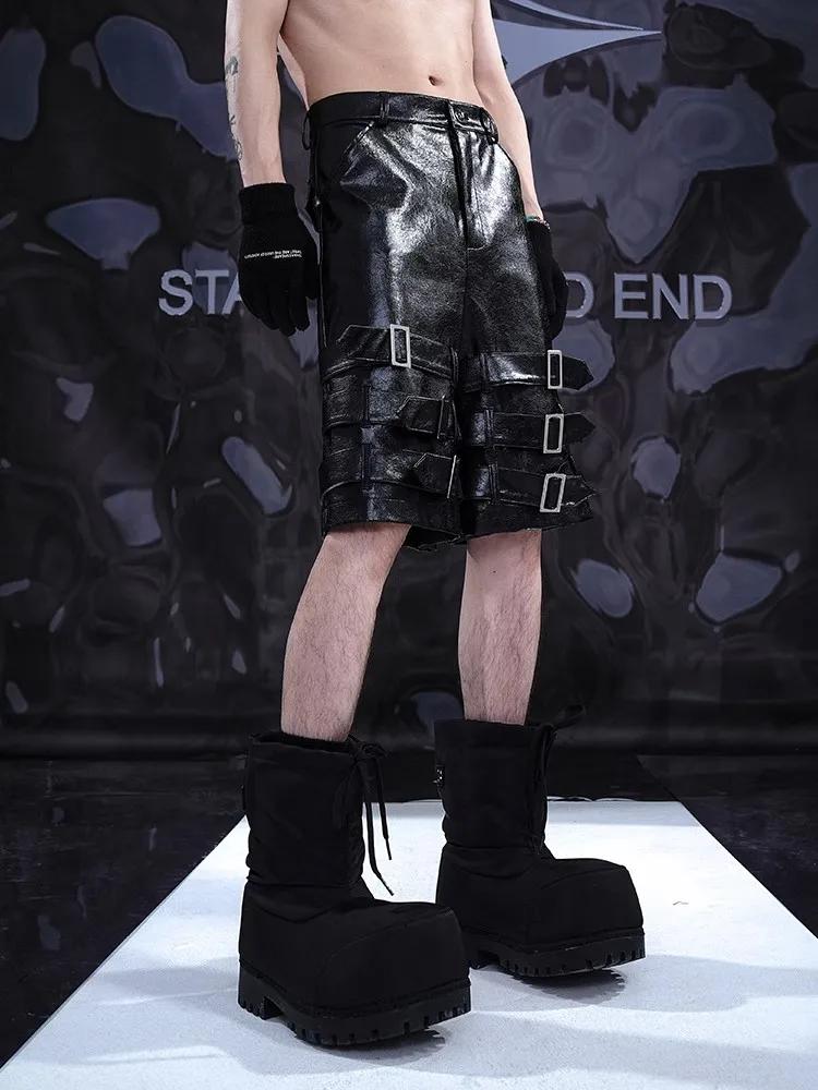 Mauroicardi printemps été noir Pu cuir Shorts pour hommes avec de nombreuses ceintures hommes avec t