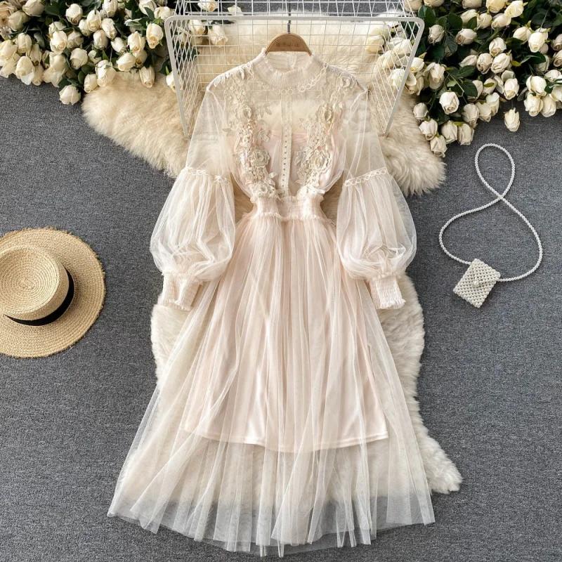 Robe longue en dentelle à fleurs et maille, manches lanternes, blanche, pour femmes, tenue de soirée