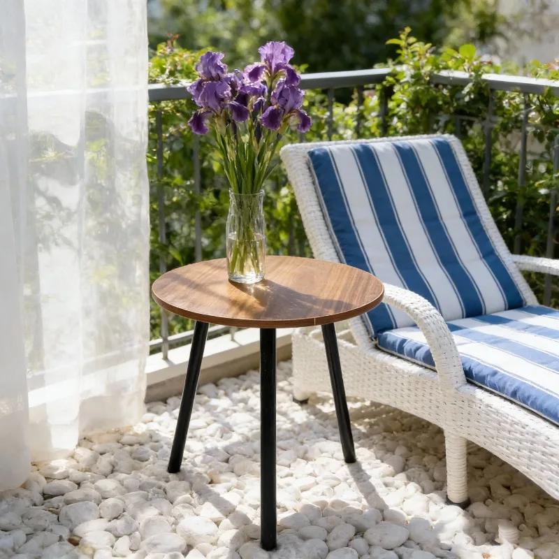 1 petite table basse à rotonité simple. |   Table d'angle d'appoint pour canapé, pour salon, chambre