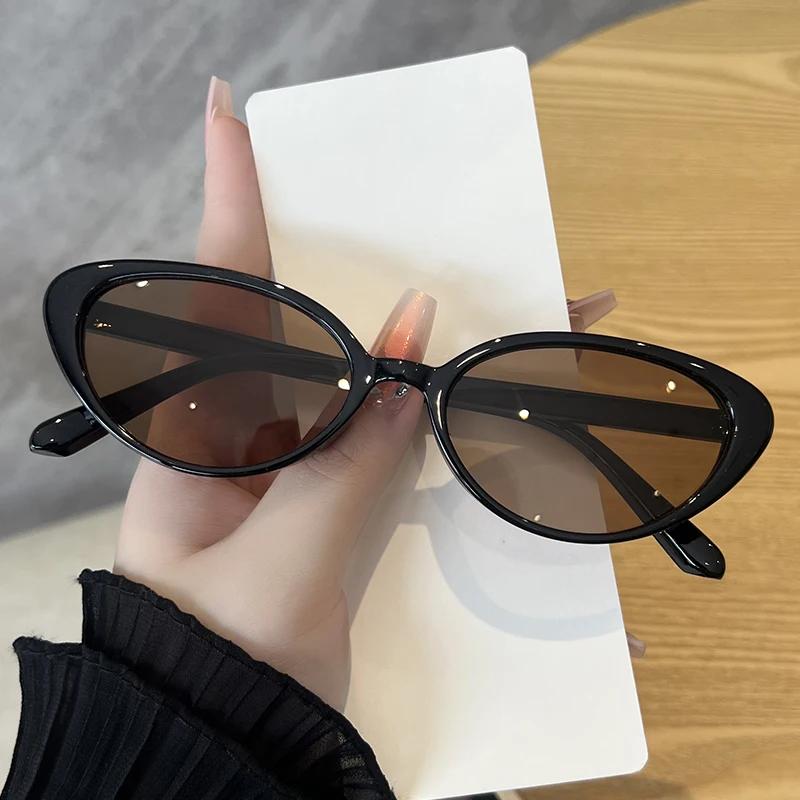 Lunettes de soleil rétro œil de chat pour femmes et hommes, 2 pièces, Design à rivets, Triangle à la