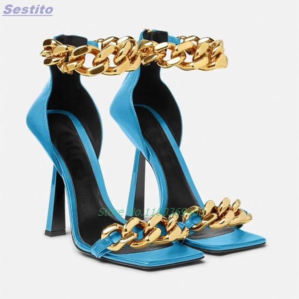 Sandales à talons aiguilles en métal avec chaîne épaisse, bout carré, fermeture éclair arrière, brid