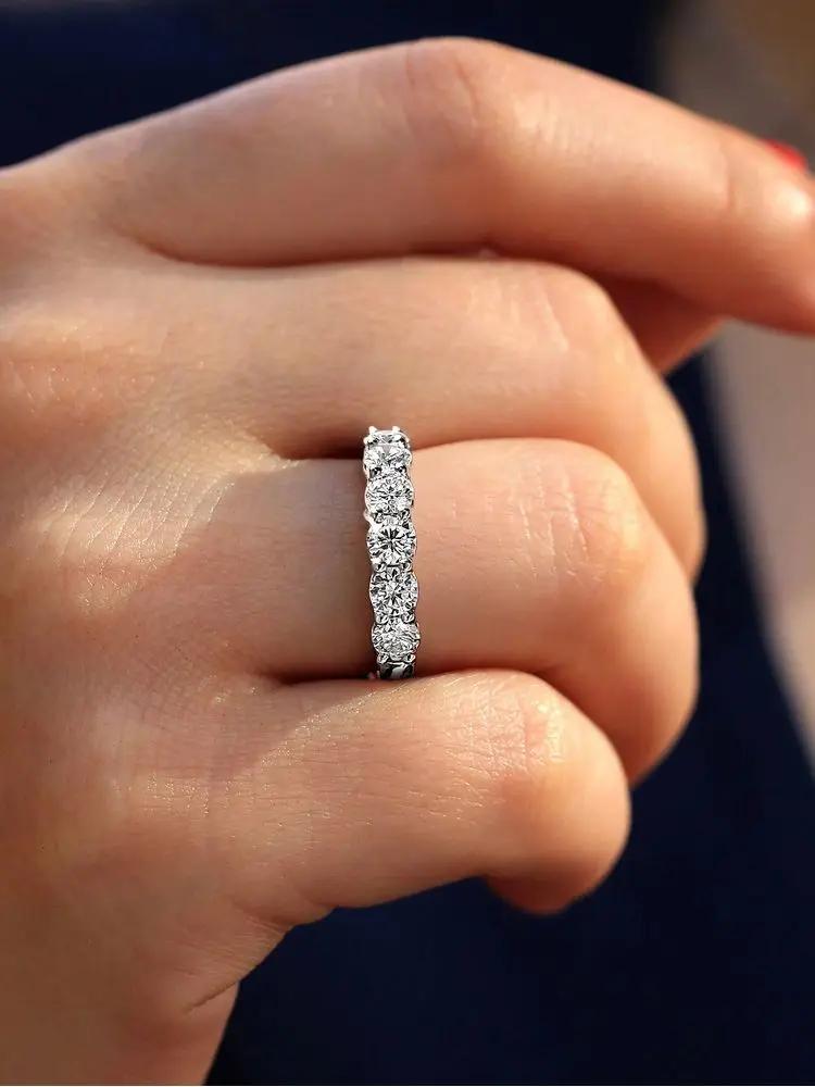 Bagues rondes en argent Sterling 925 et Zircon brillant pour femmes, magnifiques bagues de fiançaill
