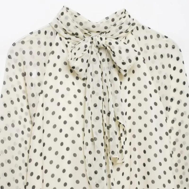Chemisier élégant à pois pour femme, chemise en mousseline à col superposé et manches lanternes avec