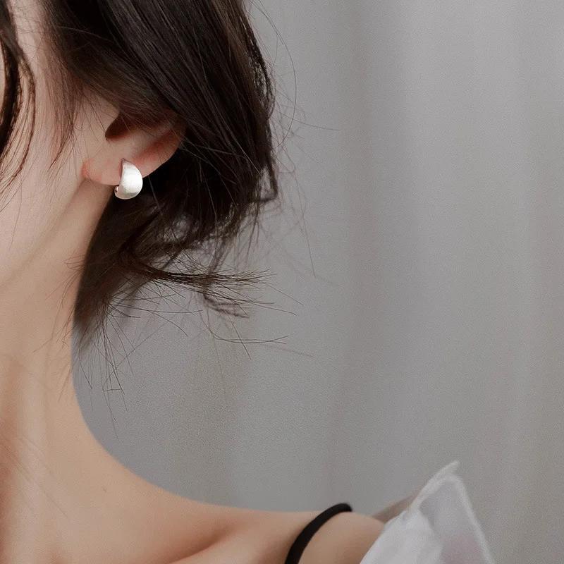 Petites boucles d'oreilles givrées en argent Sterling 925 pour femmes, Piercing, mariage, luxe, qual