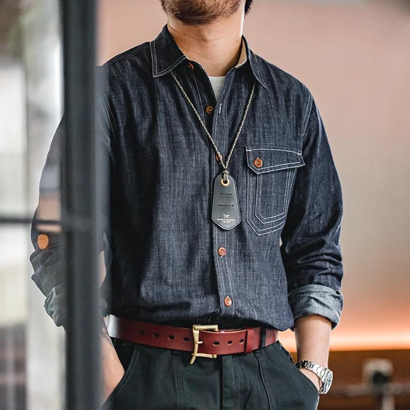 Maden Chemise en denim rétro, fine et à manches longues, avec col à revers et détails en couture. En