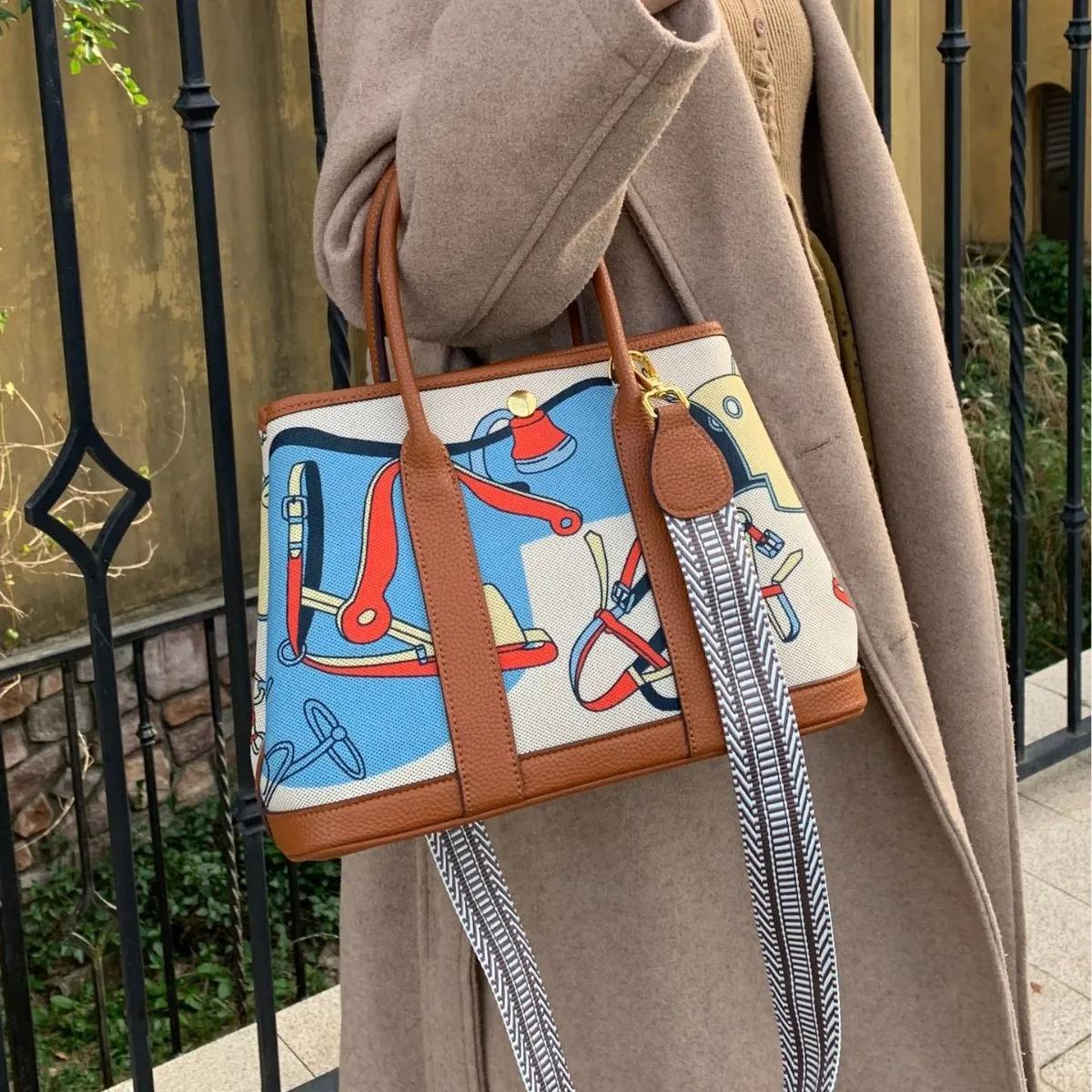 Sac à langer de luxe classique pour femme, sac fourre-tout en cuir élégant et polyvalent, grande cap
