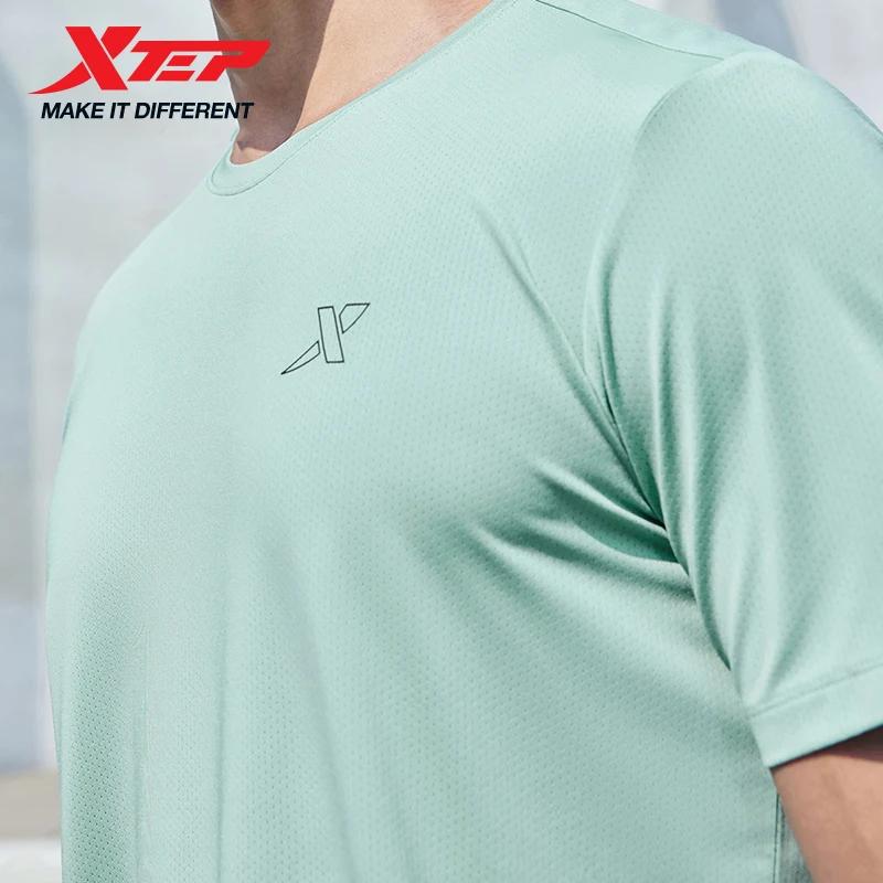XTEP hommes t-shirt Shorts 2025 printemps été Absorption des chocs coussin hauts bas escalade en ple