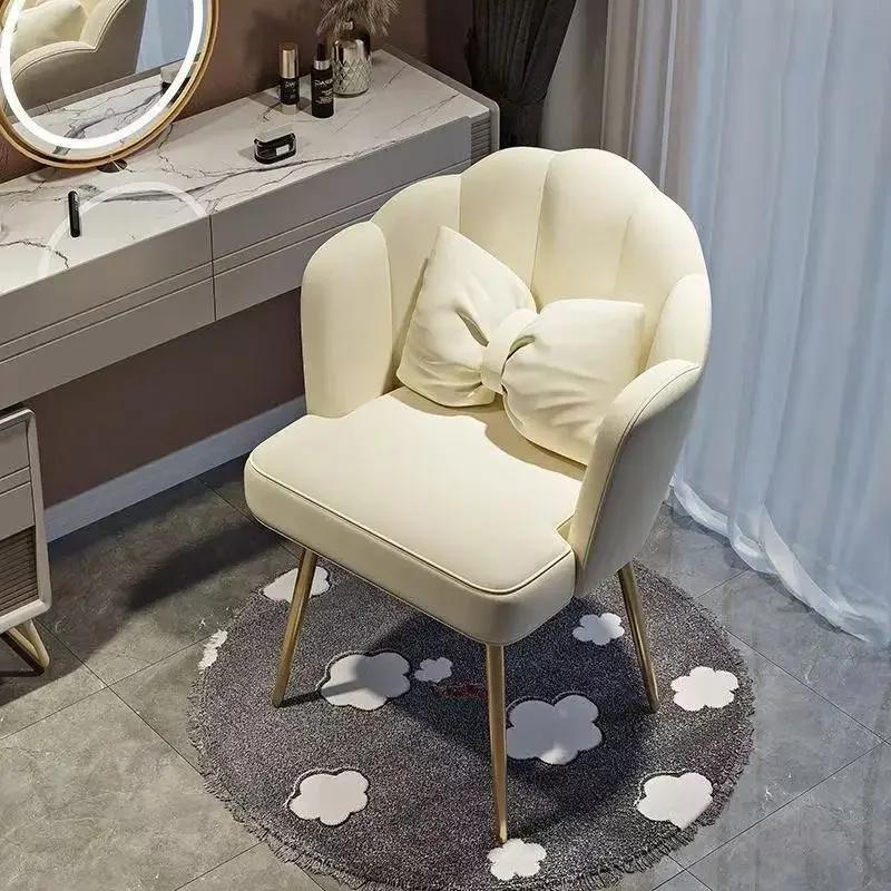 Chaise de maquillage féminine, tabouret de dressing simple, dossier luxueux, chaise à pétales, chais