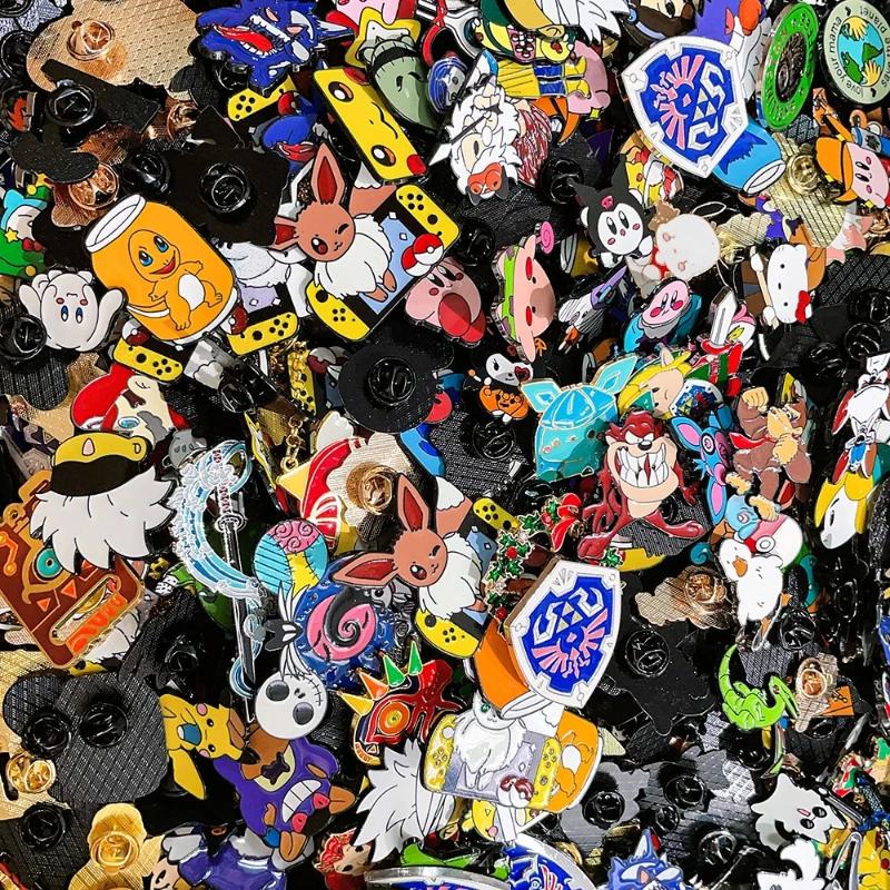 Badges en émail, broches aléatoires de diversité, épingles métalliques personnalisées pour sac à dos