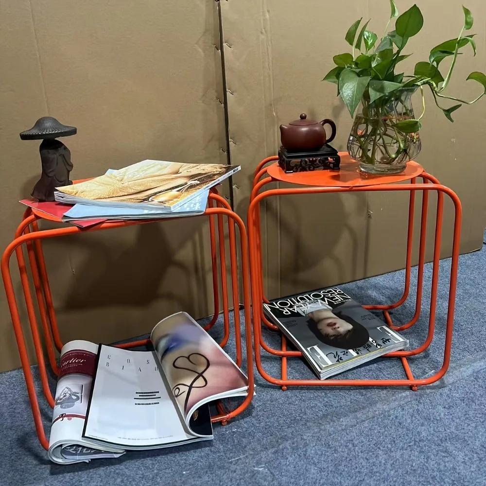 Table basse Vintage en métal Orange, 2 étagères, aucun assemblage requis, cadre robuste pour décorat