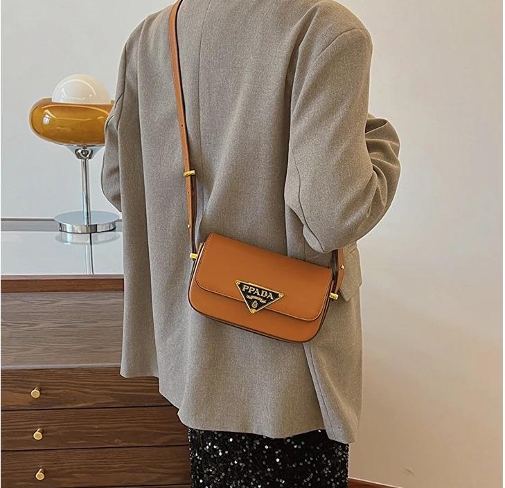 Sac à langer tendance : Sac à main en cuir de luxe simple pour femme, sac messager vintage haut de g