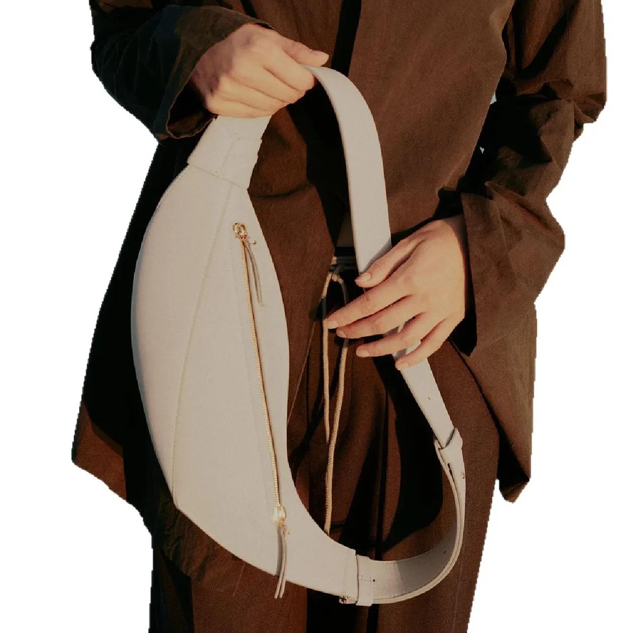 Sac de taille torsadé beige clair à la mode pour femmes, sac de ceinture simple, sac de taille décon
