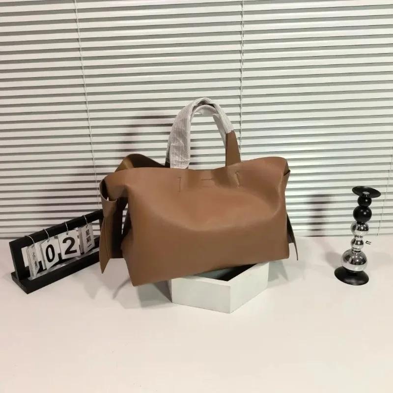 Sac à main tendance en cuir véritable, sac bandoulière, sac seau portable pour trajets quotidiens / 
