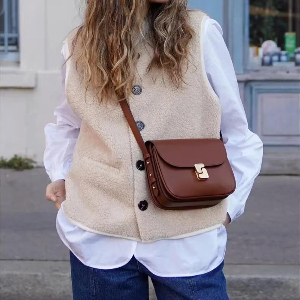 Nouveau sac pour femme au design français de niche, sac carré rétro en cuir, petit sac tofu, sac à b