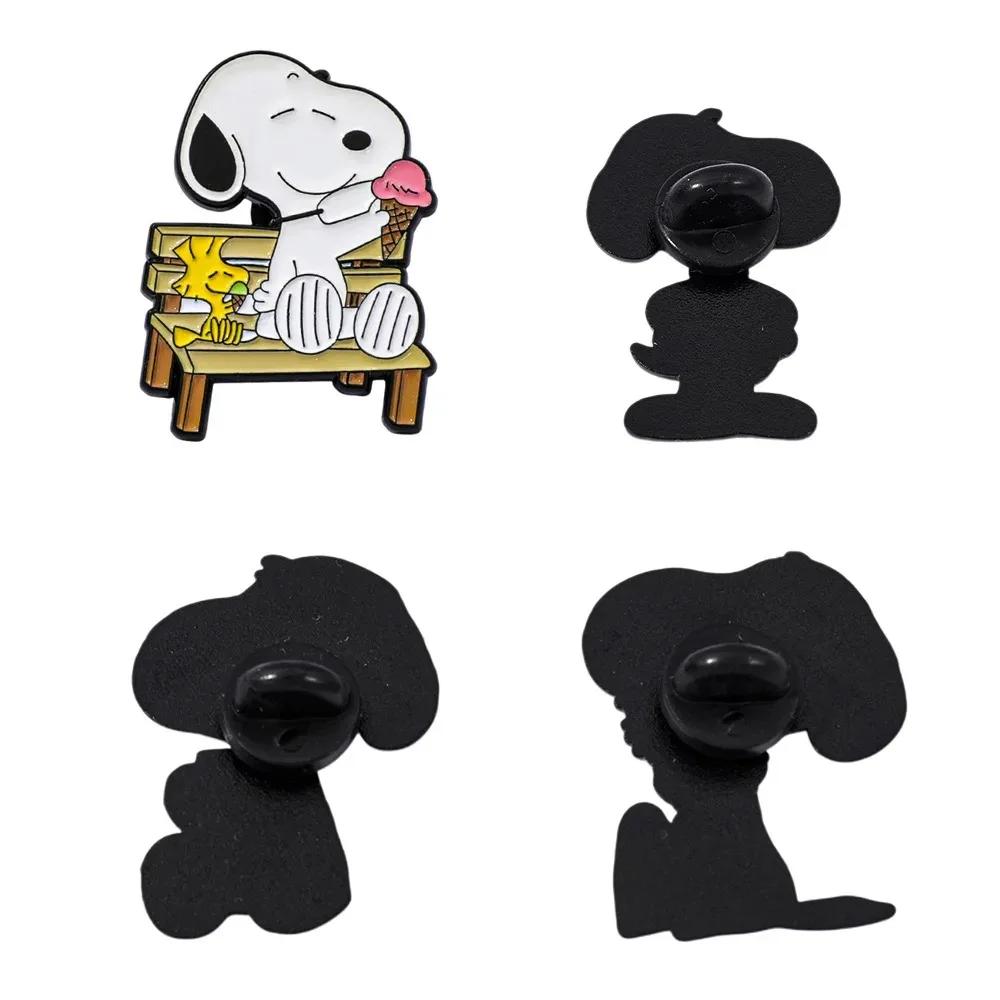 Lot de 7 épingles en émail Snoopy, broches de dessin animé Charlie Brown et Woodstock, épingles de r
