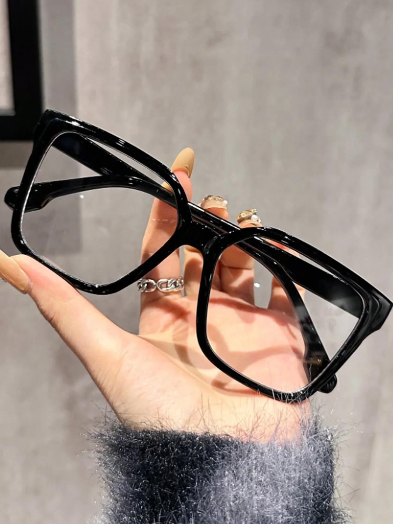 Lunettes géométriques élégantes, simples et élégantes avec lentilles transparentes, adaptées à la le