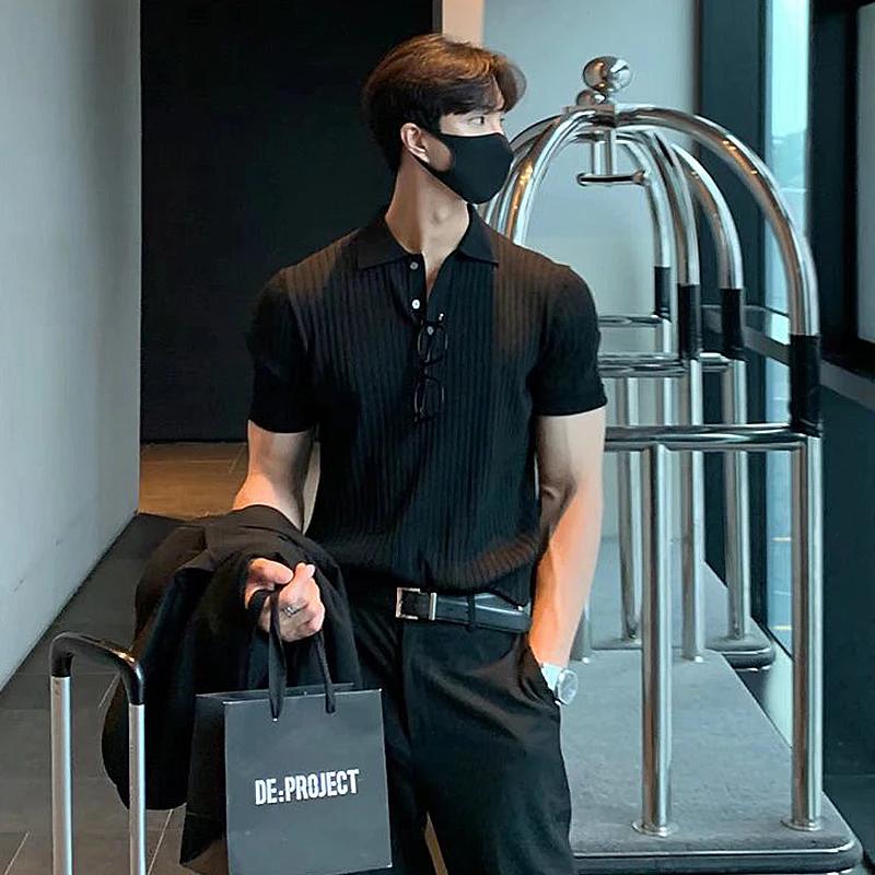 Vêtements d'été pour hommes rétro tricot revers rayé Polo couleur unie à manches courtes mode léger 