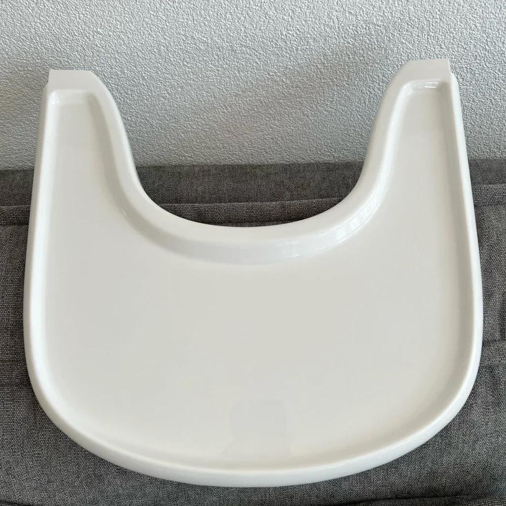 Chaise haute bébé avec plateau ABS - Assise repas croissance et accessoires enfants pratiques