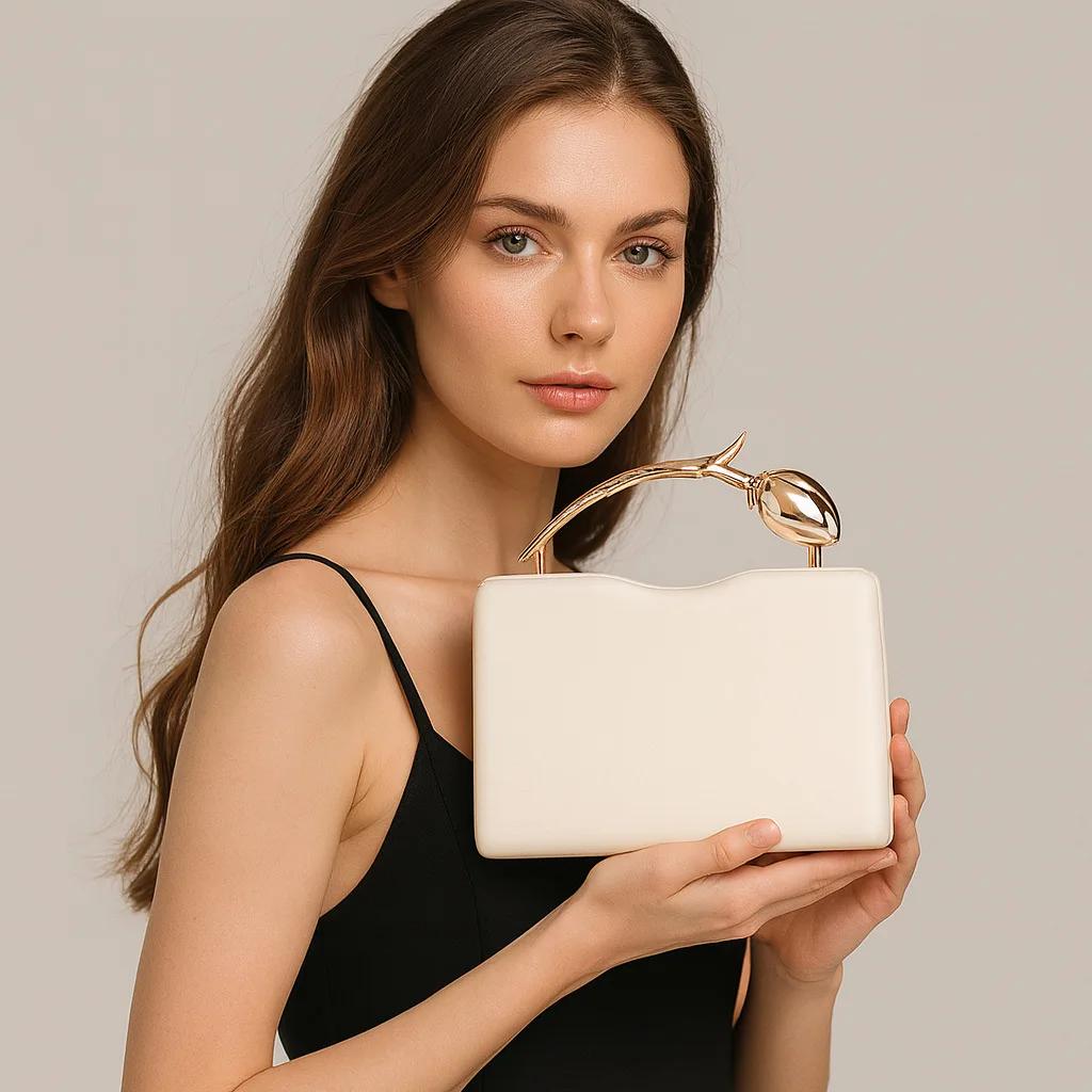 Sac à langer classique de créateur parisien pour femme, sac fourre-tout de luxe en cuir, élégant sac