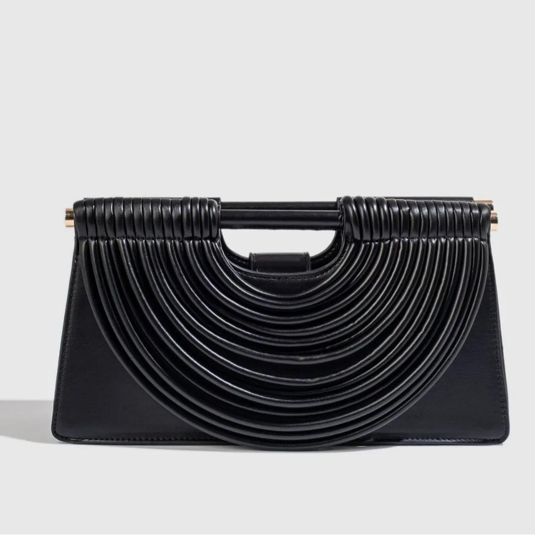 Sac à langer pour femme de grande capacité, design classique, mode parisienne, cuir élégant, minimal