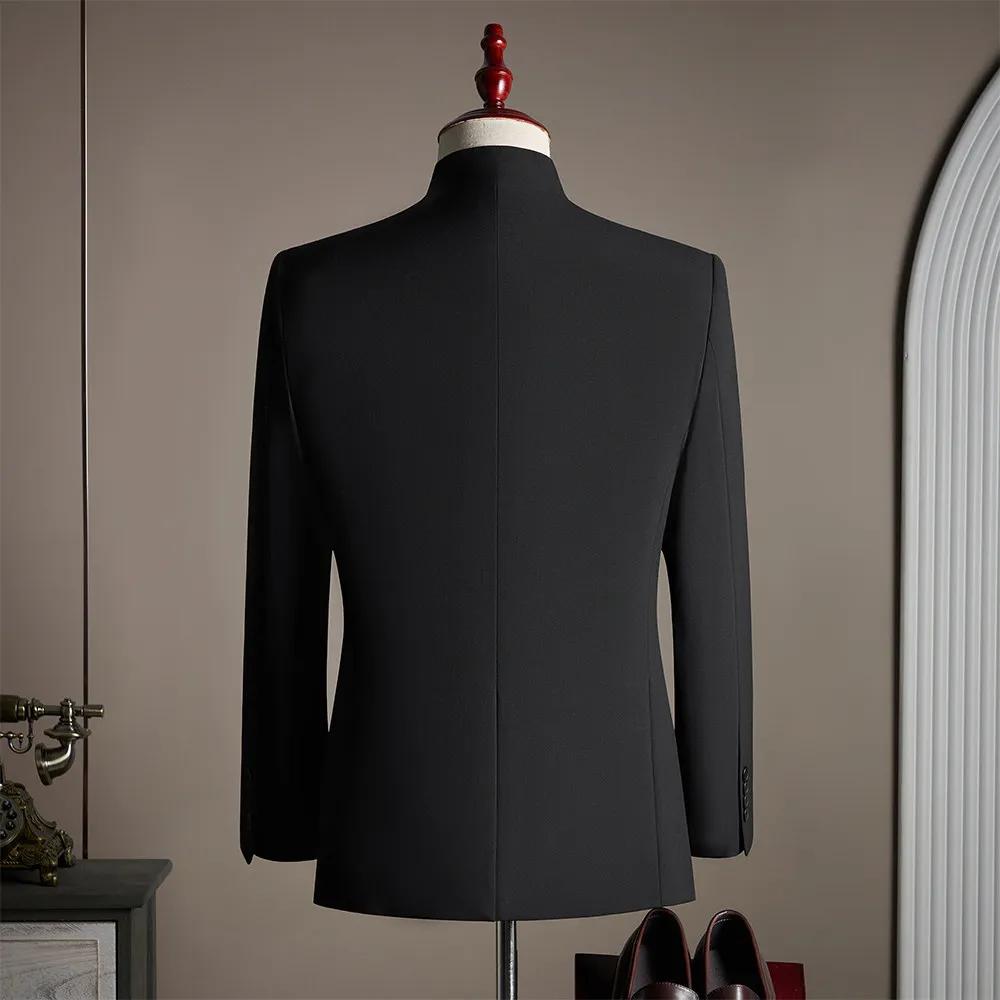 Ensemble de costume et veste pour homme de haute qualité, de couleur foncée, avec col montant de sty