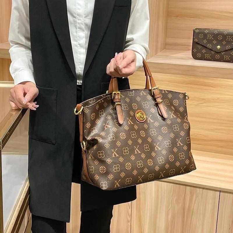 Sac à main de luxe léger pour femme 2025, nouveau sac à main rétro de styliste haut de gamme, sac à 