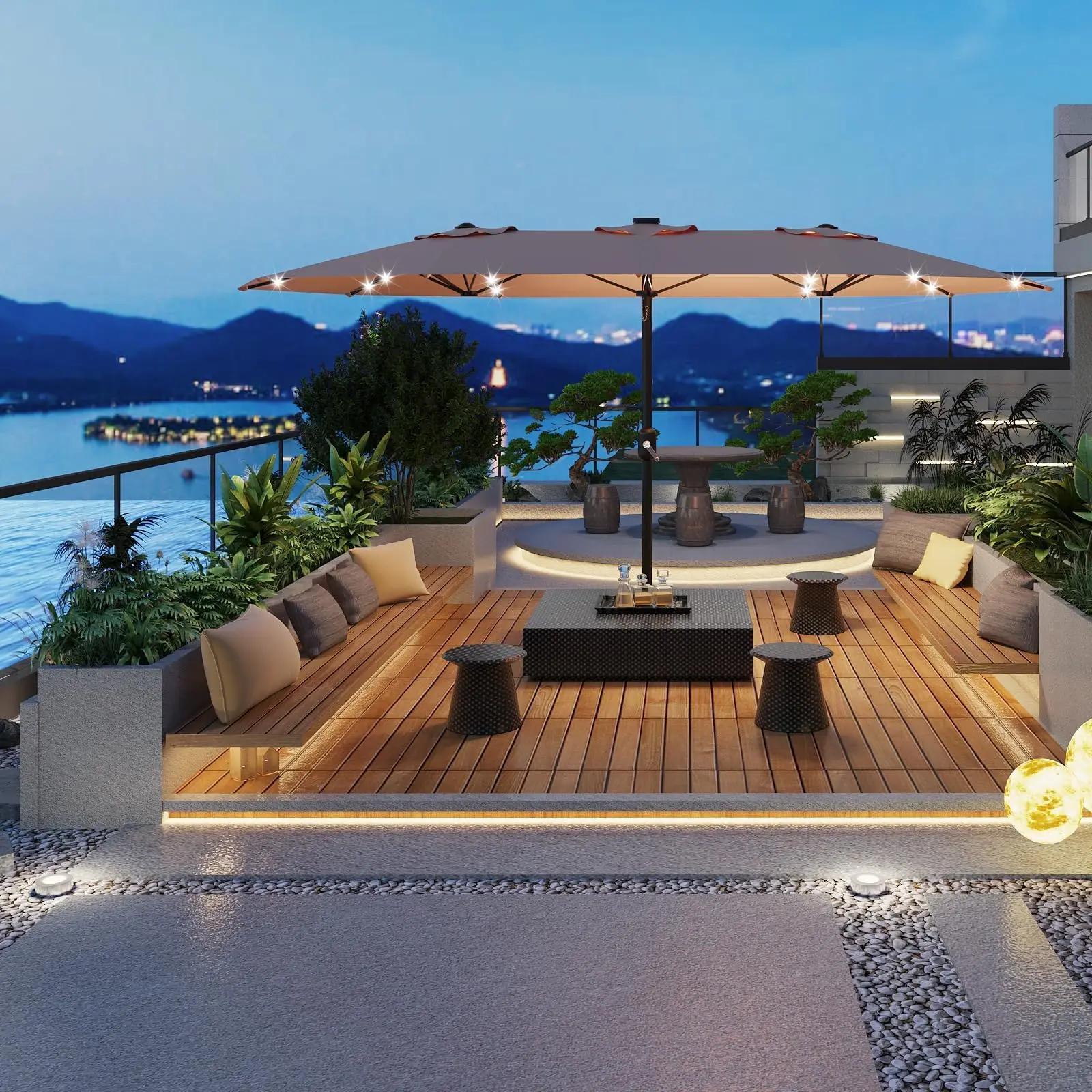 Parasol de patio extérieur de 15 pieds avec lumières LED solaires et base, grand pare-soleil rectang